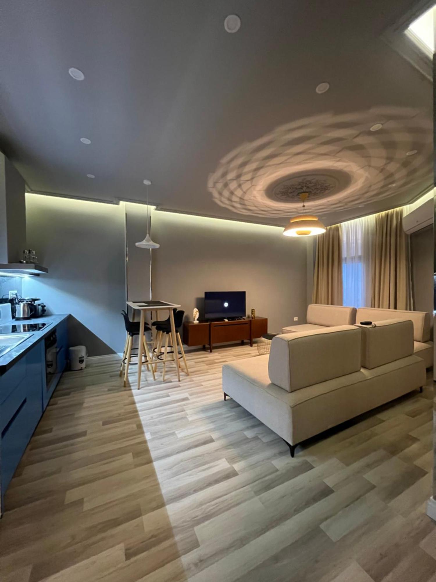 Spiranca Luxury Suites Tiran Oda fotoğraf