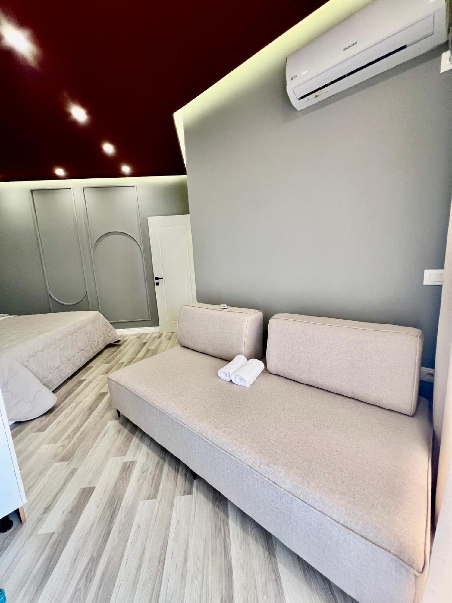 Spiranca Luxury Suites Tiran Oda fotoğraf